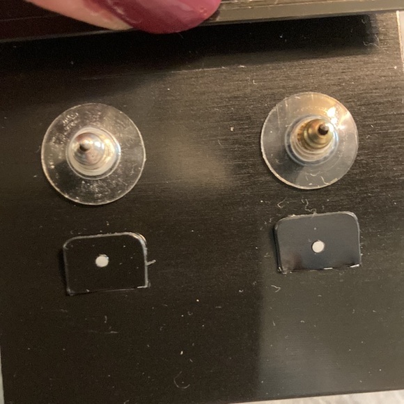 Sterling silver pink ice earrings - Picture 4 of 7